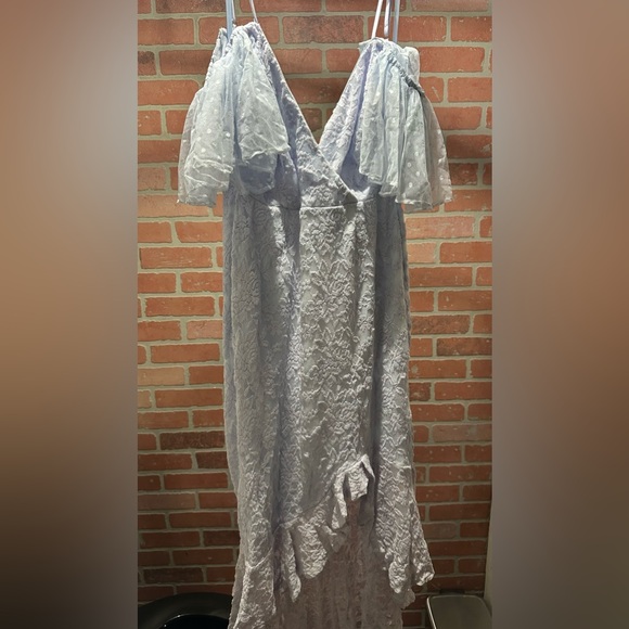 Baby Blue Lace Midi Dress 🩵 - Picture 9 of 9